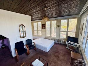Pronájem bytu 1+1, Praha - Hlubočepy, Pod Ateliéry, 60 m2