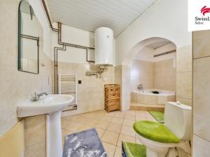 Prodej vícegeneračního domu, Královec, 263 m2