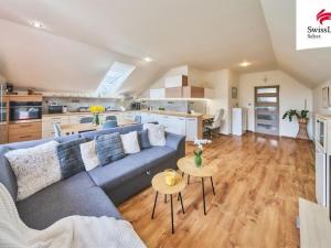 Prodej vícegeneračního domu, Královec, 263 m2