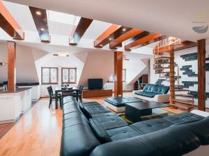 Prodej činžovního domu, Sušice, náměstí Svobody, 658 m2