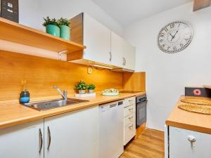 Prodej bytu 2+kk, Praha - Krč, Štúrova, 40 m2