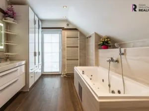 Prodej rodinného domu, Praha - Libuš, Vyšebrodská, 168 m2