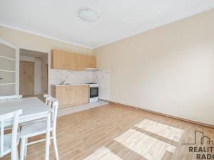 Pronájem bytu 2+1, Pardubice, Smilova, 65 m2