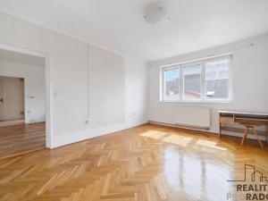 Pronájem bytu 2+1, Pardubice, Smilova, 65 m2