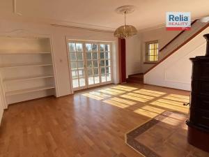Prodej rodinného domu, Stvolínky, 375 m2