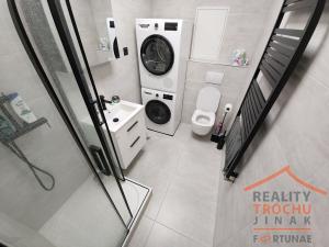 Prodej bytu 1+kk, Pardubice, nábřeží Závodu míru, 31 m2