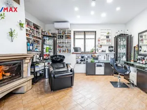 Prodej rodinného domu, Byšice, 5. května, 300 m2