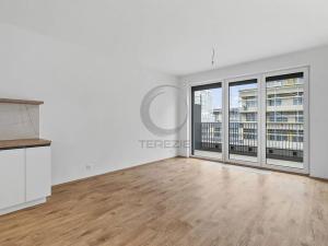 Pronájem bytu 1+kk, Praha - Hloubětín, Poděbradská, 31 m2