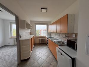 Pronájem bytu 4+1, Zlín, Družstevní, 74 m2