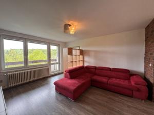 Pronájem bytu 4+1, Zlín, Družstevní, 74 m2