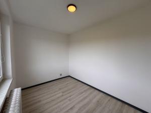 Pronájem bytu 4+1, Zlín, Družstevní, 74 m2