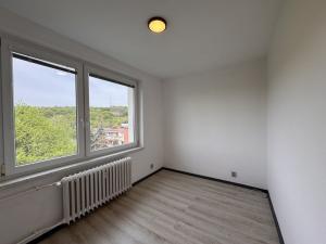 Pronájem bytu 4+1, Zlín, Družstevní, 74 m2