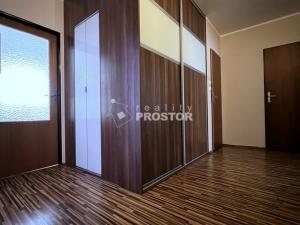 Prodej bytu 4+1, Čelákovice, Na Stráni, 81 m2