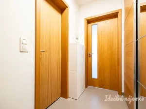 Pronájem bytu 2+kk, Praha - Dolní Chabry, Poštova, 51 m2