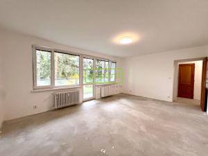 Prodej bytu 3+1, Černošice, Vrážská, 73 m2