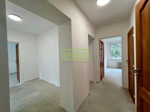 Prodej bytu 3+1, Černošice, Vrážská, 73 m2