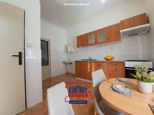 Prodej bytu 1+1, České Budějovice - České Budějovice 3, J. Plachty, 32 m2