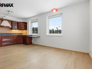 Prodej rodinného domu, Jenišov - Pod Rohem, K Rohu, 210 m2