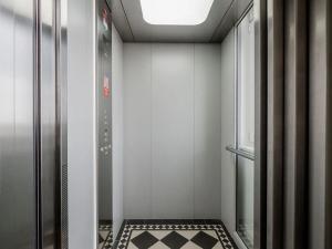 Pronájem bytu 1+kk, Praha - Žižkov, Řehořova, 30 m2