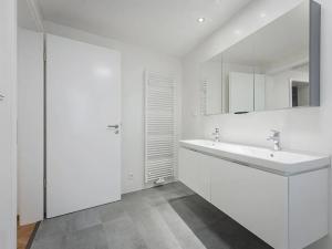 Pronájem bytu 2+kk, Praha - Nové Město, Růžová, 60 m2