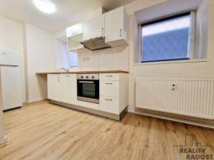Pronájem bytu 1+kk, Brno, Mathonova, 27 m2