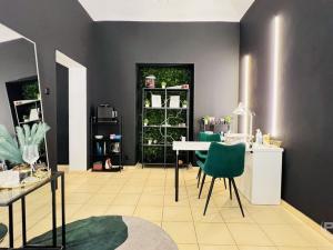 Pronájem komerční nemovitosti, Praha - Smíchov, Holečkova, 51 m2