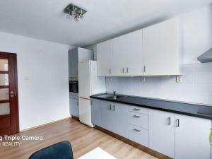 Pronájem bytu 1+1, Praha - Vršovice, Bajkalská, 33 m2