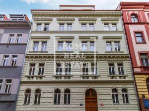 Pronájem bytu 1+kk, Praha - Žižkov, Krásova, 27 m2