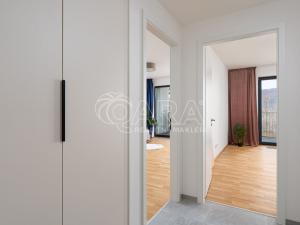 Pronájem bytu 2+kk, Praha - Modřany, Mezi vodami, 55 m2