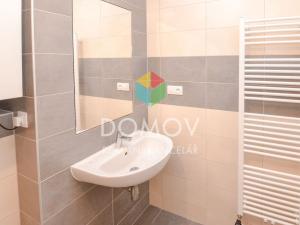 Pronájem bytu 4+kk, Králův Dvůr - Levín, Na Lucberku, 80 m2