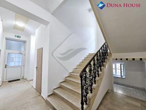 Pronájem bytu 1+1, Praha - Vyšehrad, Neklanova, 33 m2