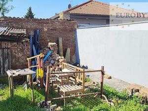 Prodej vícegeneračního domu, Modlany, 460 m2