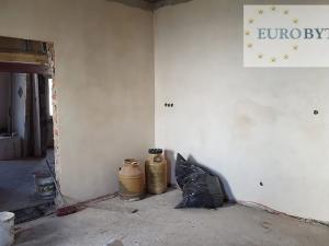 Prodej vícegeneračního domu, Modlany, 460 m2