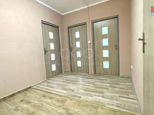 Pronájem bytu 3+1, Radvanice, 78 m2
