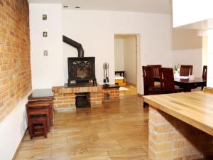 Prodej chalupy, Divišov - Radonice, 103 m2