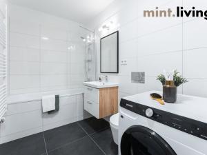 Pronájem bytu 2+kk, Praha - Vysočany, Odkolkova, 58 m2