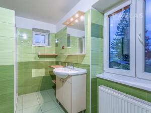 Prodej bytu 3+kk, Malonty, 95 m2