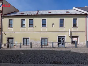 Prodej rodinného domu, Toužim, Plzeňská, 554 m2