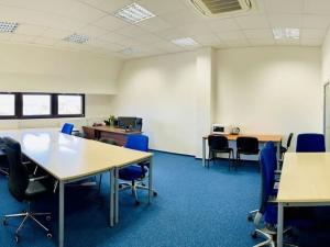 Pronájem kanceláře, Praha - Hradčany, Milady Horákové, 47 m2