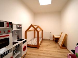Prodej bytu 2+kk, Zastávka, 1. máje, 70 m2