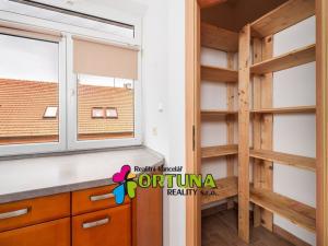 Prodej bytu 3+1, České Budějovice - České Budějovice 3, Nová, 74 m2