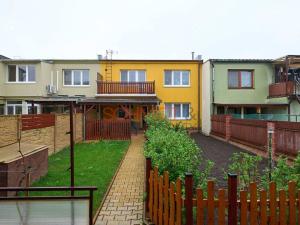 Prodej rodinného domu, Hustopeče, L. Svobody, 160 m2
