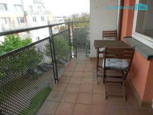Pronájem bytu 2+kk, Praha - Záběhlice, Ginzova, 39 m2