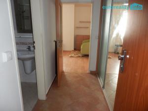 Pronájem bytu 2+kk, Praha - Záběhlice, Ginzova, 39 m2