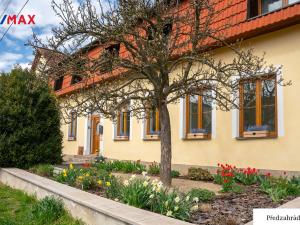 Prodej rodinného domu, Zvěrkovice, 372 m2