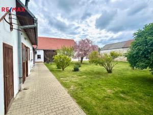 Prodej rodinného domu, Zvěrkovice, 372 m2