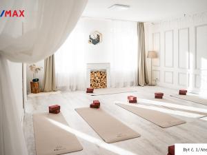 Prodej rodinného domu, Zvěrkovice, 372 m2