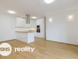 Prodej bytu 3+kk, Opava, Anenská, 82 m2