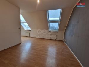 Pronájem bytu 1+kk, Trutnov - Střední Předměstí, Spojenecká, 37 m2
