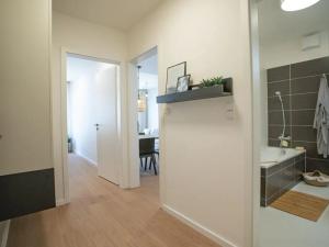 Prodej bytu 2+1, Praha - Hlubočepy, Gollové, 51 m2